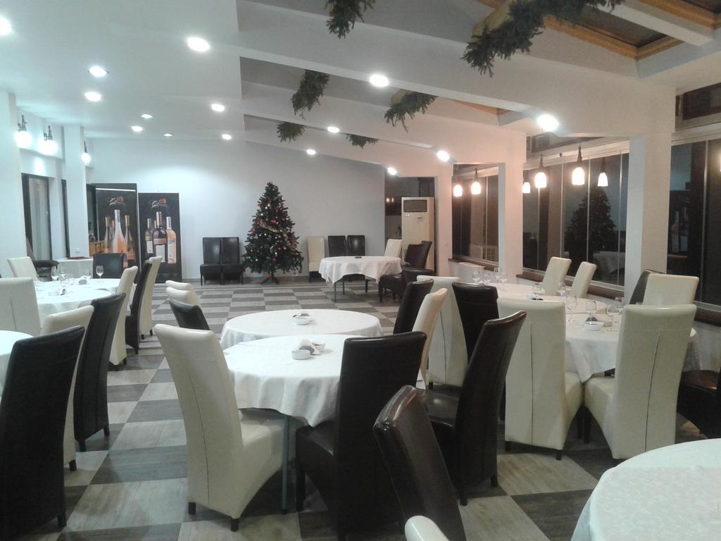 Hotel Zada Predeal Exterior photo